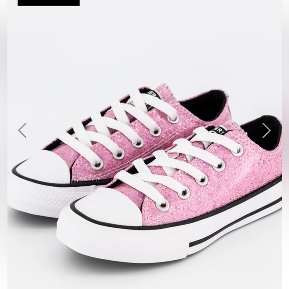 CONVERSE ⭐️sneakers - Picture 1 of 7